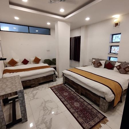 Hotel Keshav Residency Chittorgarh エクステリア 写真
